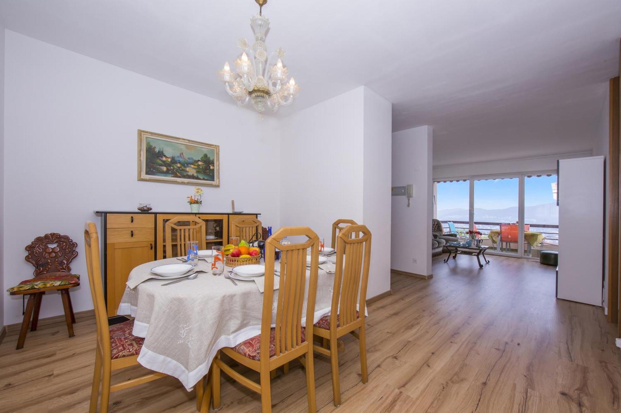 Apartment Aldesago Panoramica - Happy Lugano